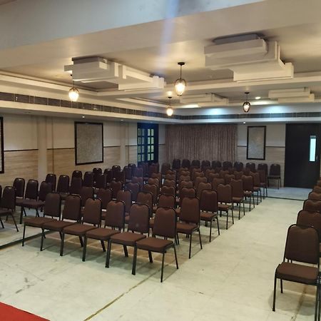 Tiruchirappalli Hotel Mayas מראה חיצוני תמונה
