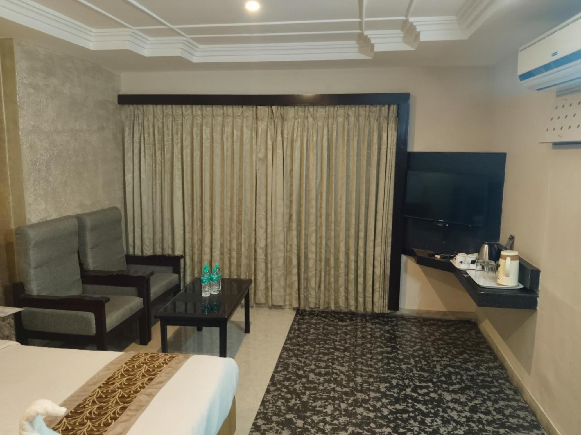 Tiruchirappalli Hotel Mayas מראה חיצוני תמונה