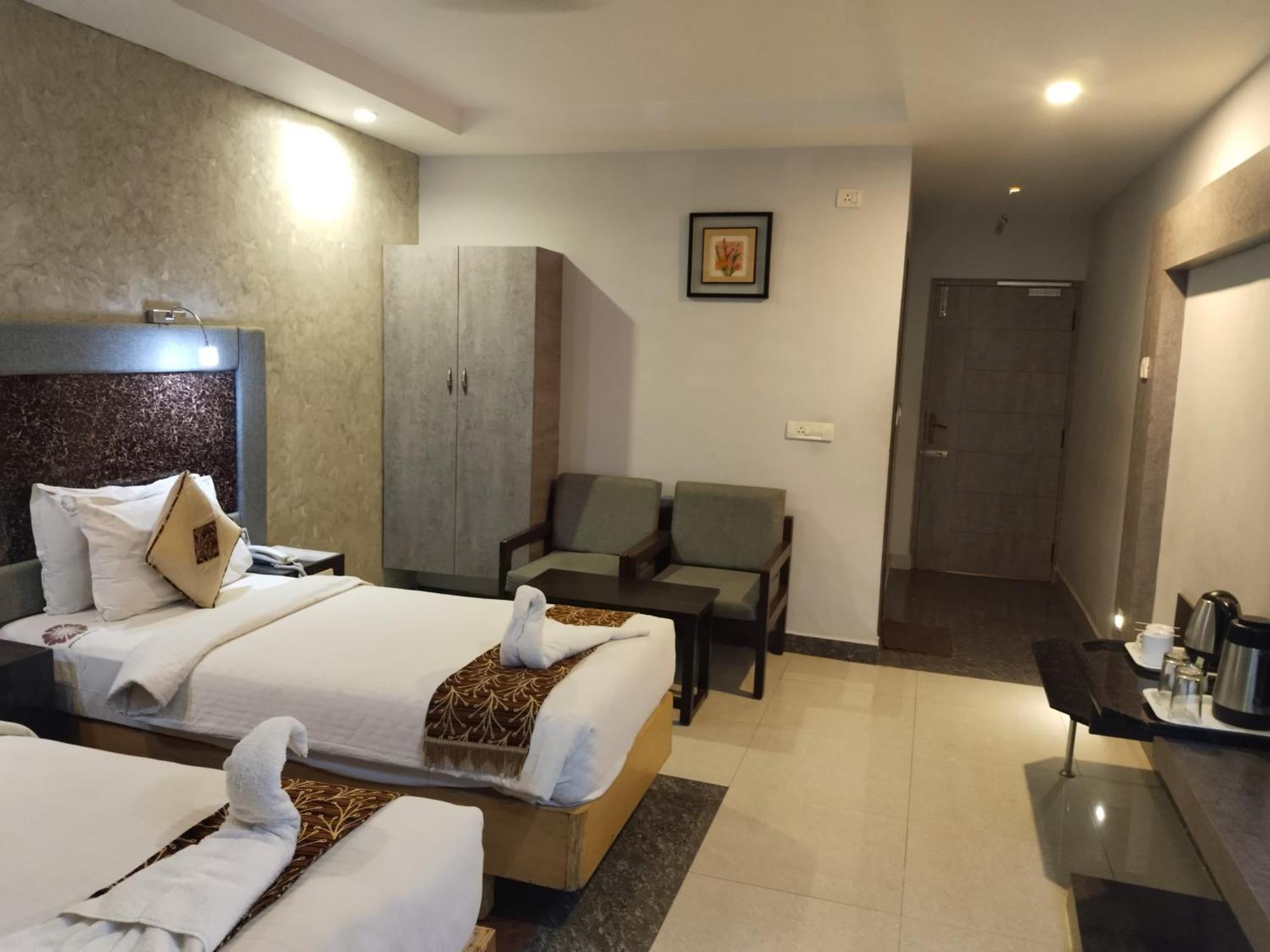 Tiruchirappalli Hotel Mayas מראה חיצוני תמונה